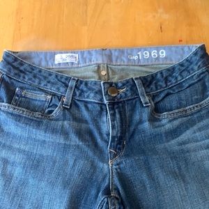 Curvy Gap Jeans size 28/6a